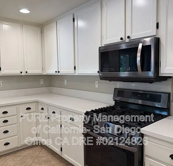 1578 Acacia Cir — Photo 9