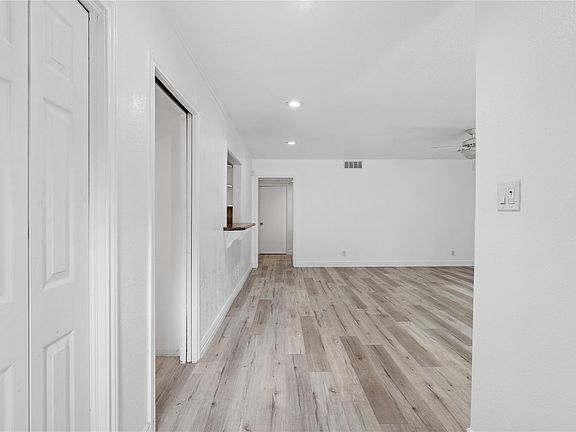 3rd image of 6303 Crab Orchard Rd #3