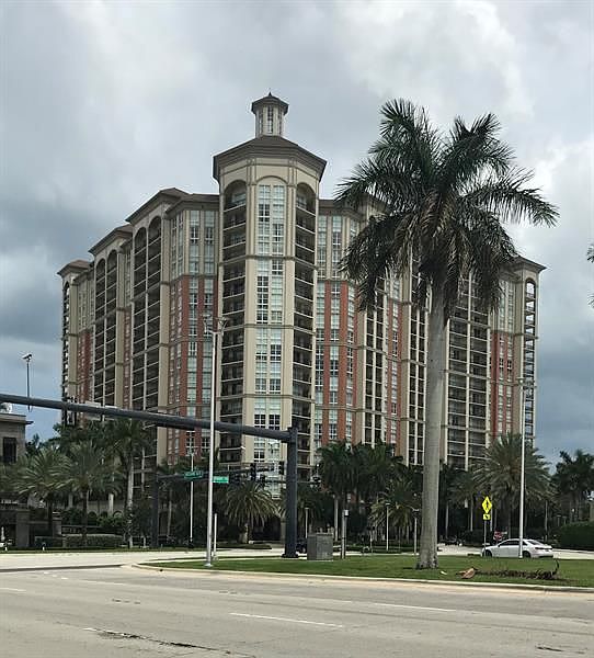 1st image of 550 Okeechobee Blvd APT 716