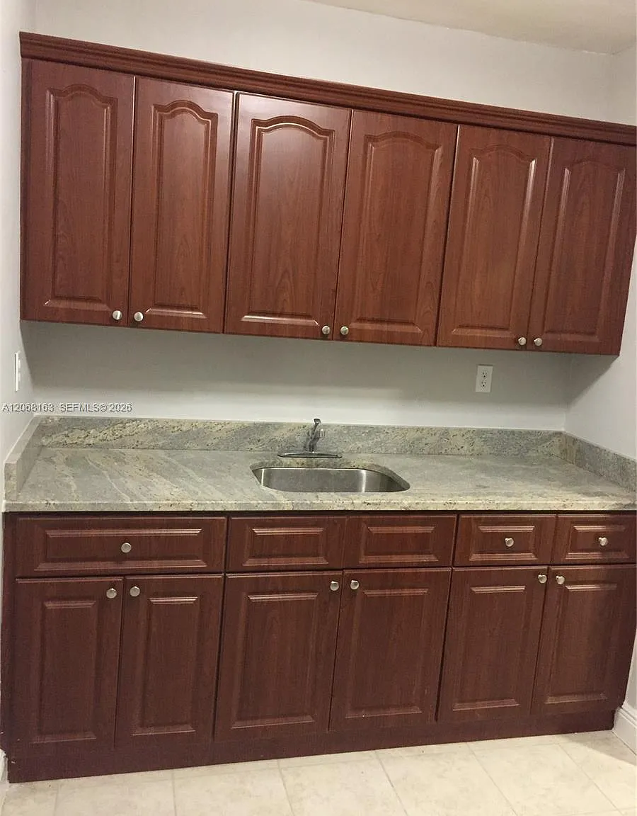 Flagler 39 Assoc Co-Op — Photo 3