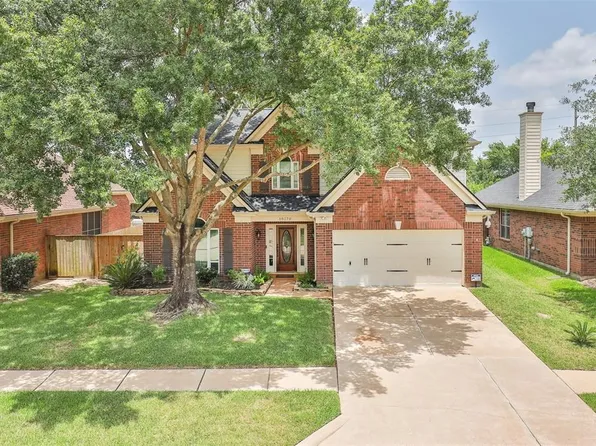 18170 Holly Forest Dr, Houston, TX 77084