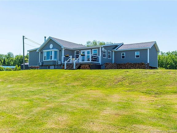 3rd image of 520 Middlesex Rd