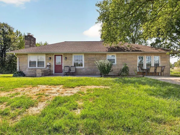 11879 E Parker Lake Rd, Monroe City, IN 47557