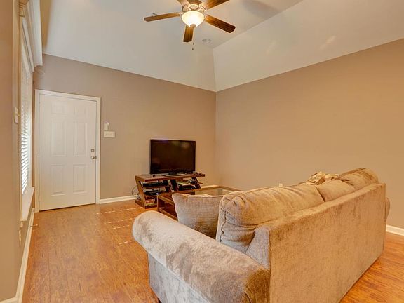 3rd image of 334 Chimney Rock Blvd