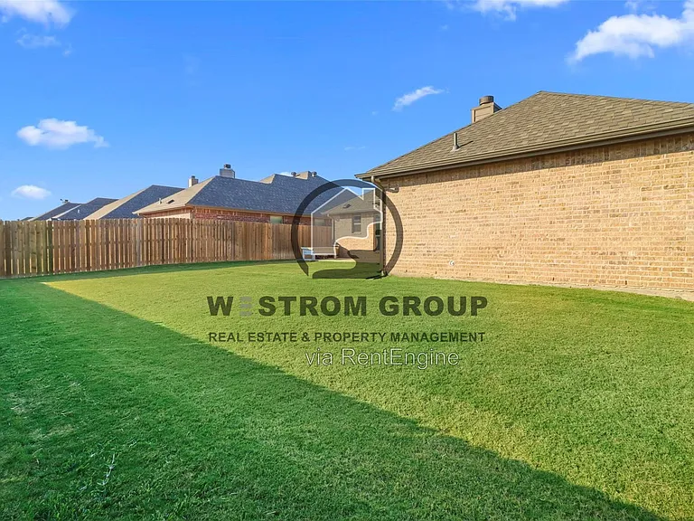 624 Ethan Dr — Photo 7