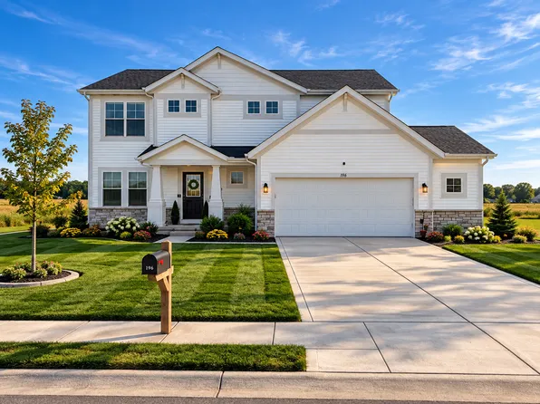196 Grandale Dr, Valparaiso, IN 46385