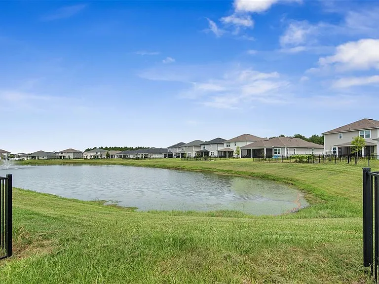 26 Winged Elm Ct — Photo 47