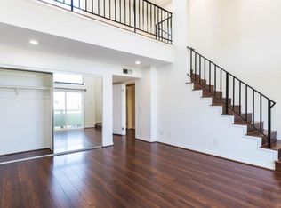 13815 Victory Blvd UNIT 3, Van Nuys, CA 91401