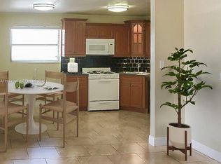 Gables Edge Condo, Miami, FL 33155