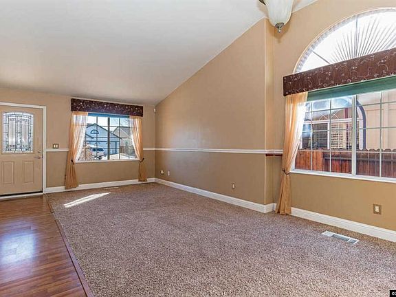 3rd image of 5135 Santa Anita Dr