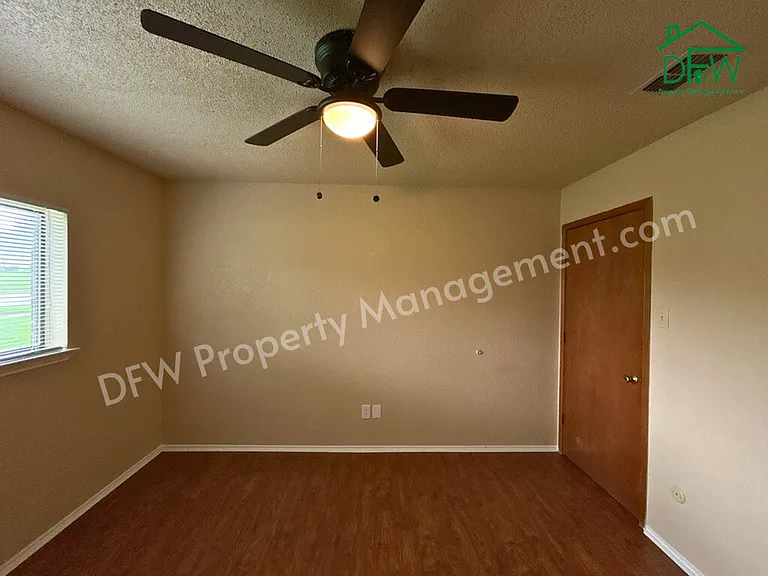 2412 Amber Hill Ln — Photo 67