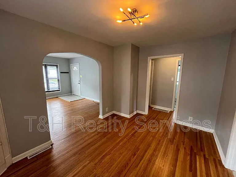 5315 Norwaldo Ave — Photo 6