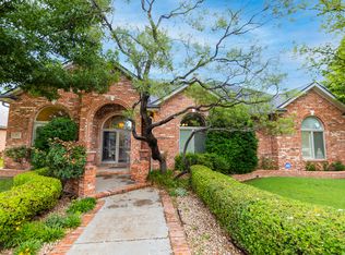 9807 Savannah Ave, Lubbock, TX 79424