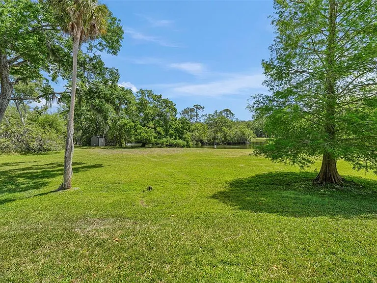 1200 Tarpon Woods Blvd #Q4 — Photo 26