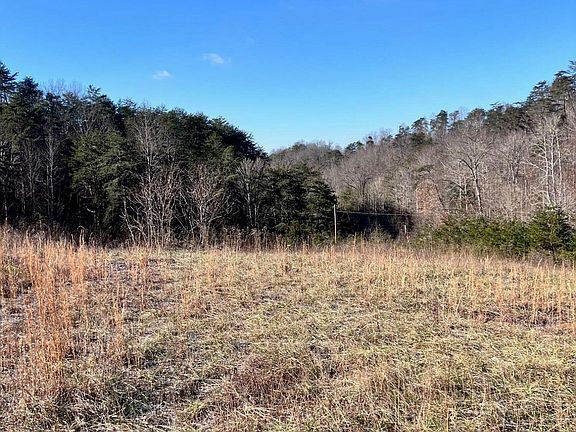 4th image of 1581 Lower Caney Valley Rd