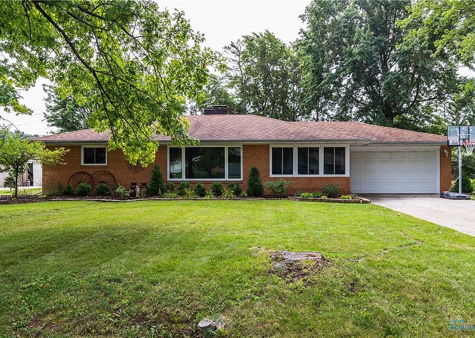 1st image of 217 Catalina Dr