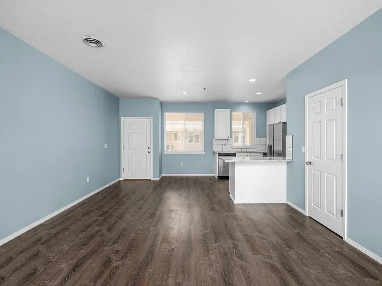 1272 NE 86th Way — Photo 9