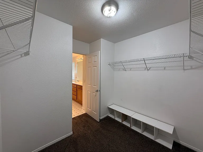 43439 Bale Ct — Photo 14