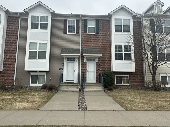 554 Huset Pkwy NE, Columbia Heights, MN 55421