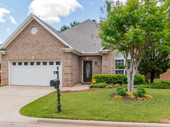 920 Castlemaine Dr, Birmingham, AL 35226