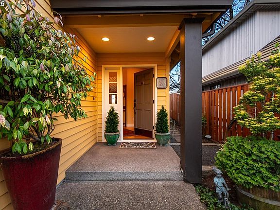 5th image of 14011 SE 38th St