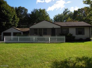 10045 Terry Ln, Portage, MI 49002