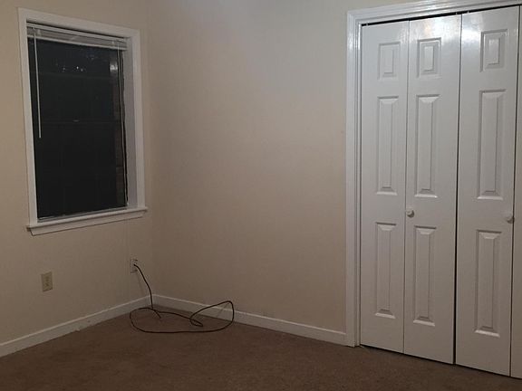 3rd image of 109 Bent Creek Cir N #B