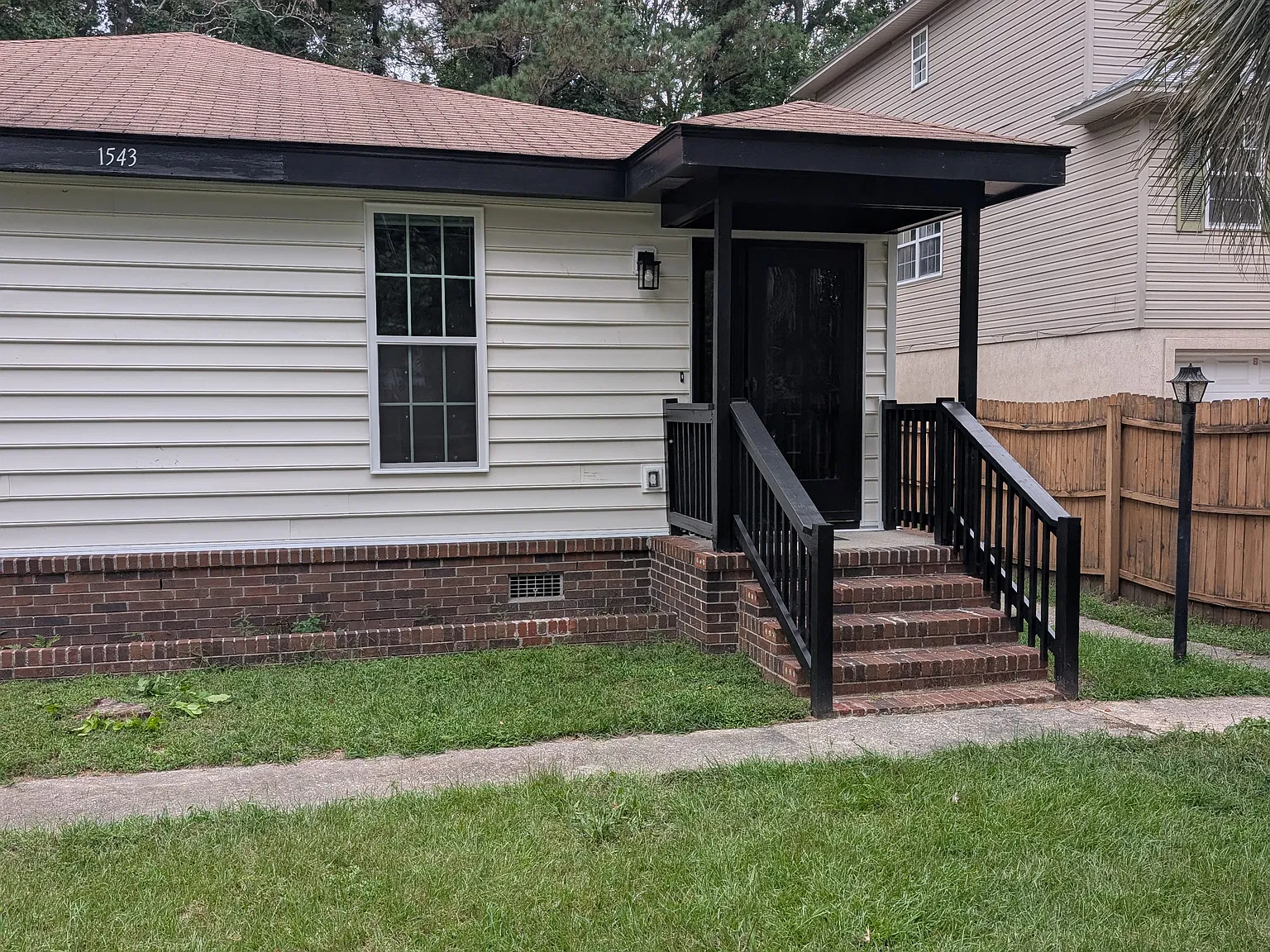 2 bed, 1000 sqft, $2,000 — Photo 2
