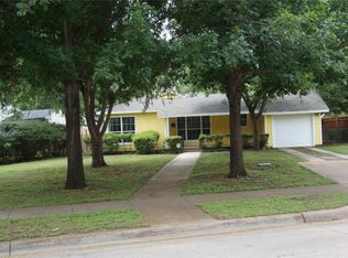 6453 Locke Ave, Fort Worth, TX 76116