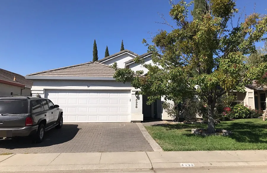 4338 Hedge Ave photo 1
