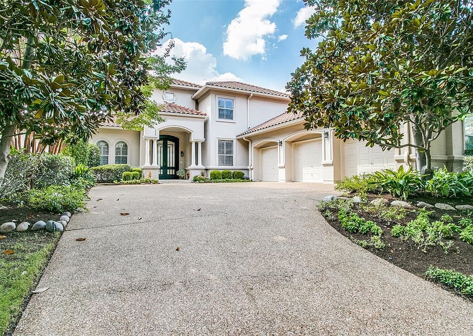 1st image of 1324 Regency Ct