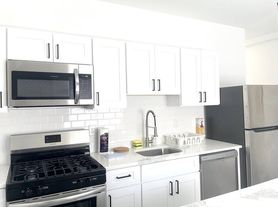 819 42nd St, Philadelphia, PA