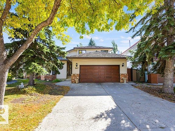 3rd image of 507 Burton Close NW