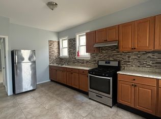 295 Ridgewood Ave APT 2, Newark, NJ 07112