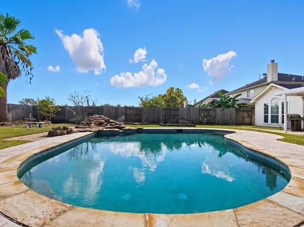 6738 Laguna Trace St, Richmond, TX 77407