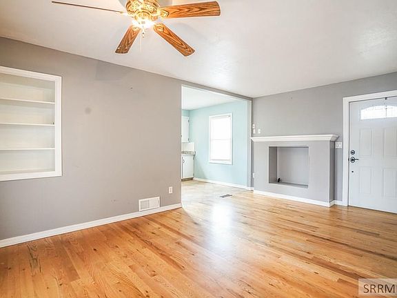 4th image of 1755 South Blvd