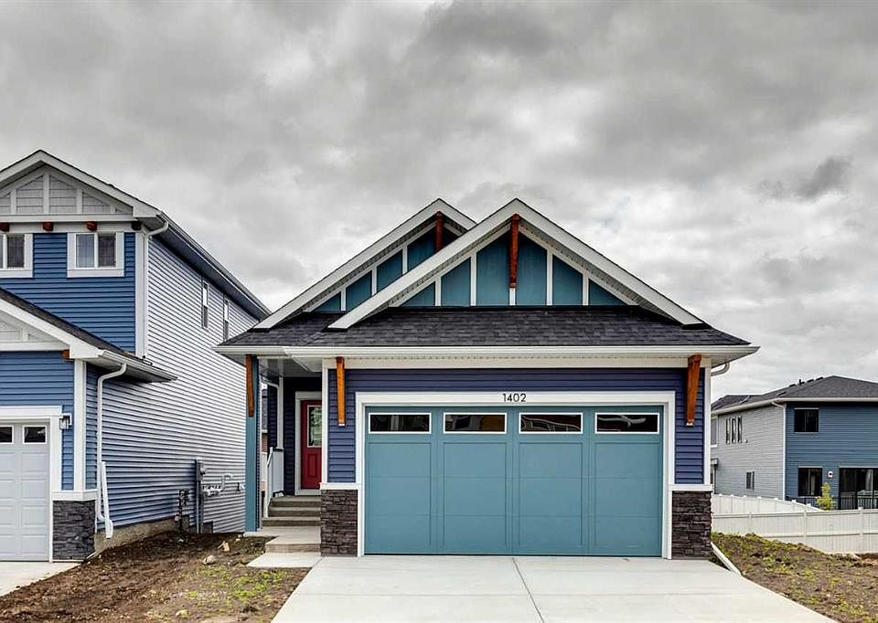 1st image of 1402 N Bayview Cres SW