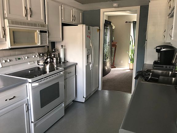 Kitchen Appliances Stay