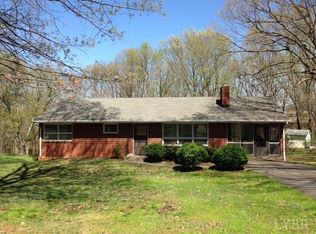 1204 Cedar Hill Dr, Lynchburg, VA 24502