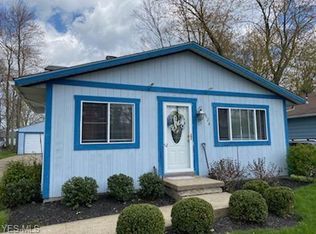 1124 Bryce Ave, Aurora, OH 44202