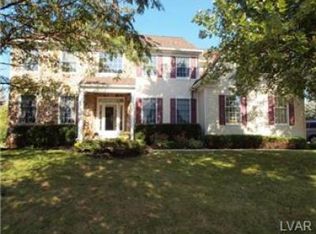 1992 Autumn Ridge Rd, Macungie, PA 18062