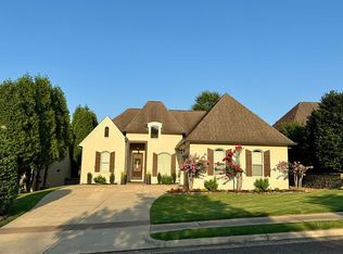 321 Windsor Dr N, Oxford, MS 38655