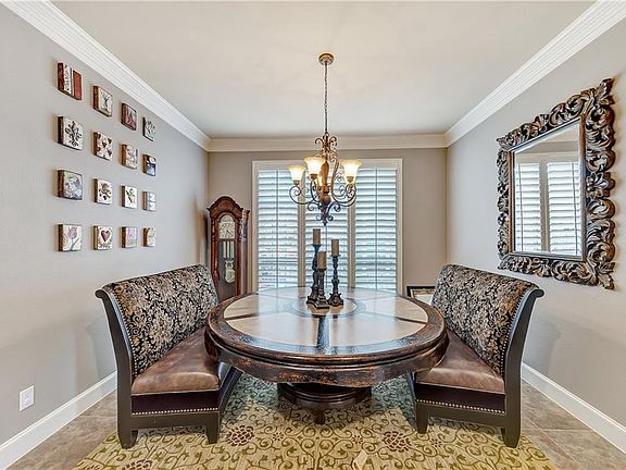 4th image of 8108 Ravencliff Cir