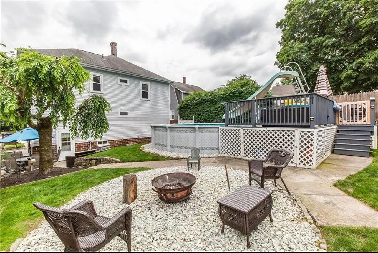164 Rivulet St — Photo 4
