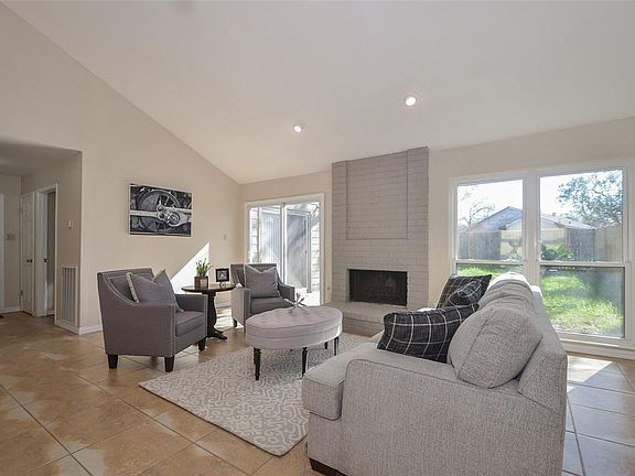 5th image of 5107 Birchmont Dr