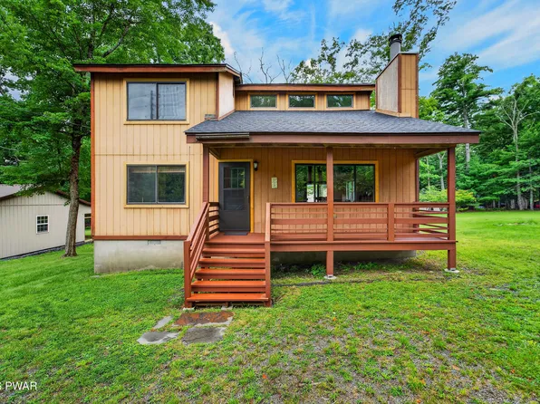 108 Claudine Ln, Dingmans Ferry, PA 18328