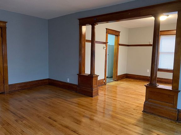 4th image of 123 Wayzata St