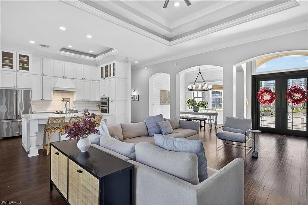 Sir Michaels Place — Photo 1