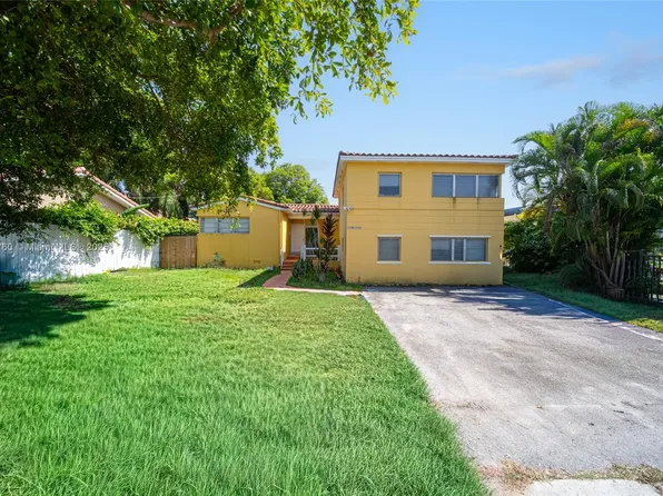 3340 SW 7th St, Miami, FL 33135