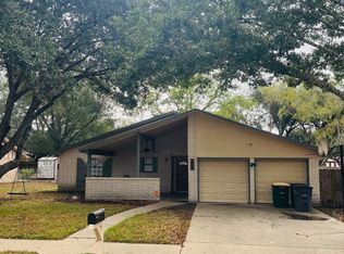 806 Briarwood St, Victoria, TX 77904